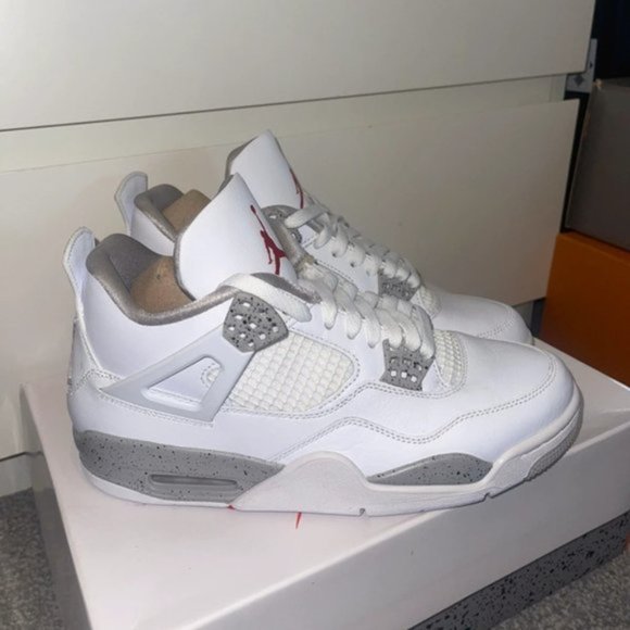 Air Jordan 4 Retro “White Oreo” - Picture 5 of 6